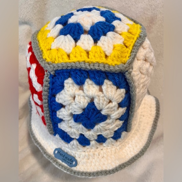 UNISEX Handmade Crochet Retro Style Bucket Hat - Picture 2 of 5
